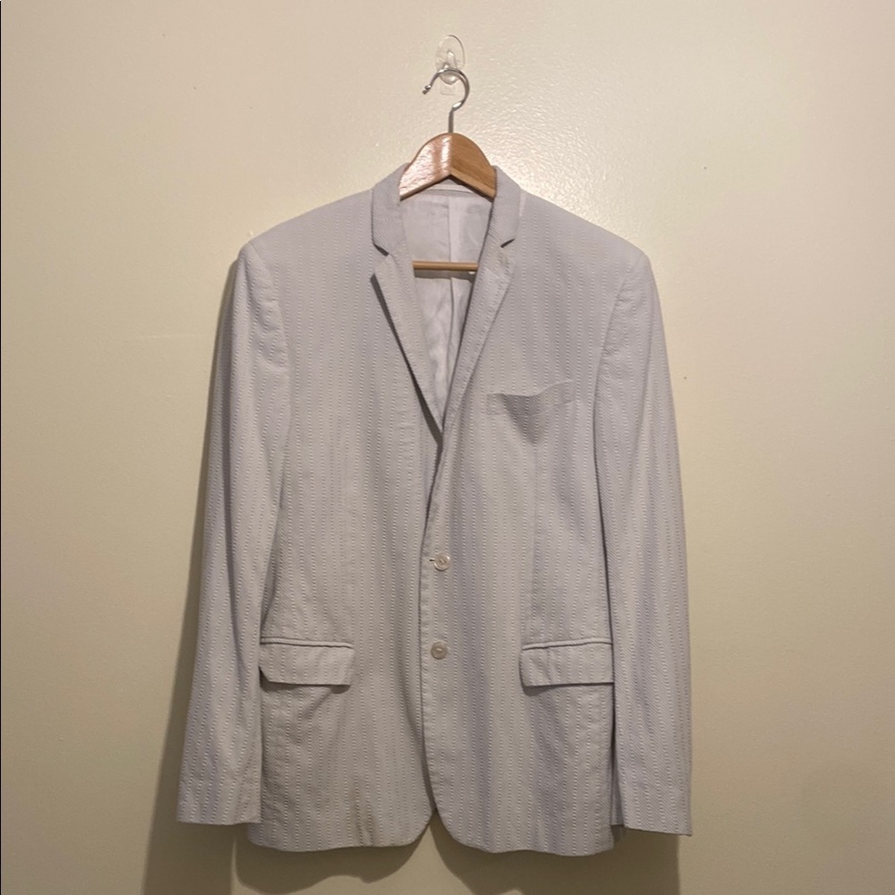 VERSACE COLLECTION Stylish light gray blazer with a classic design. SIZE 52